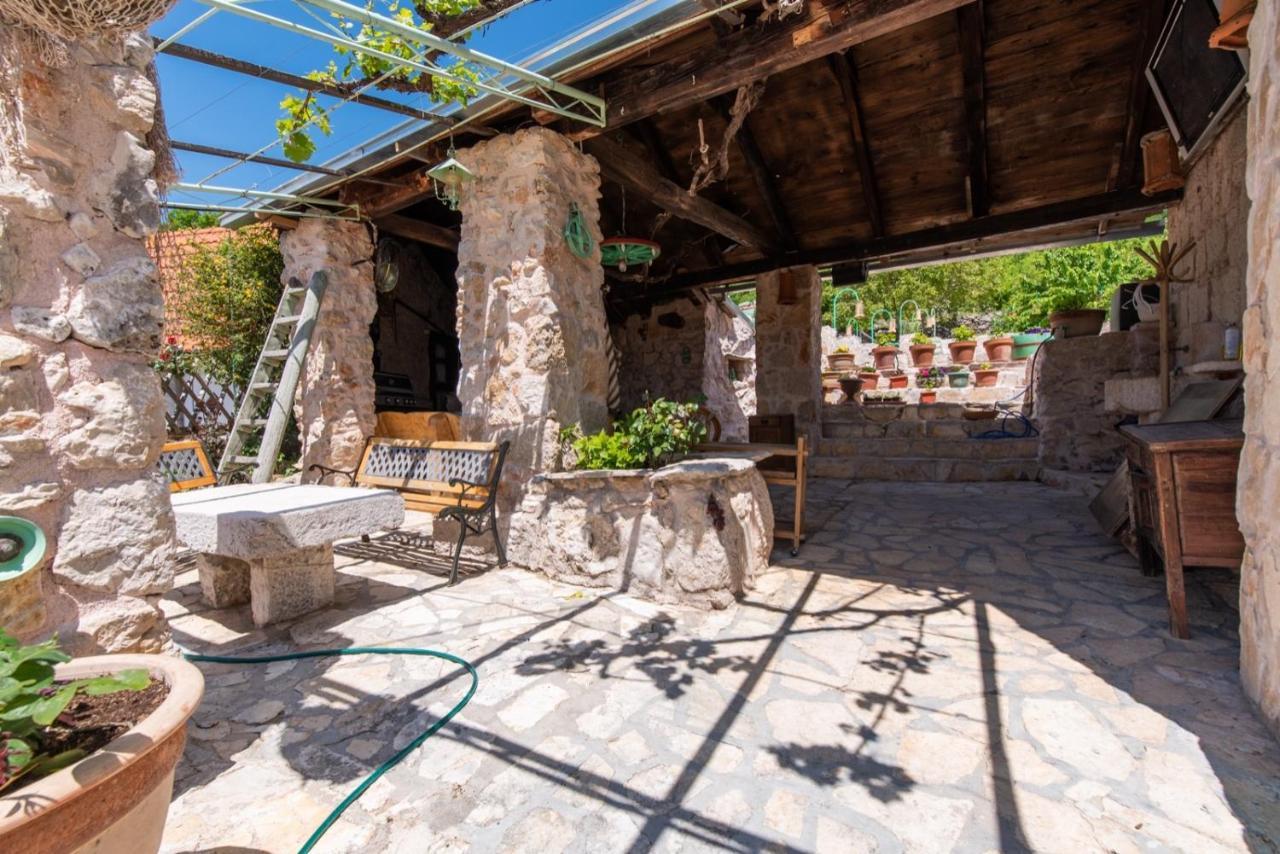 Villa Pristinus Krstatice Exterior foto